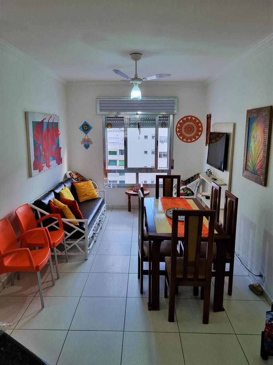 Living room, Dining area