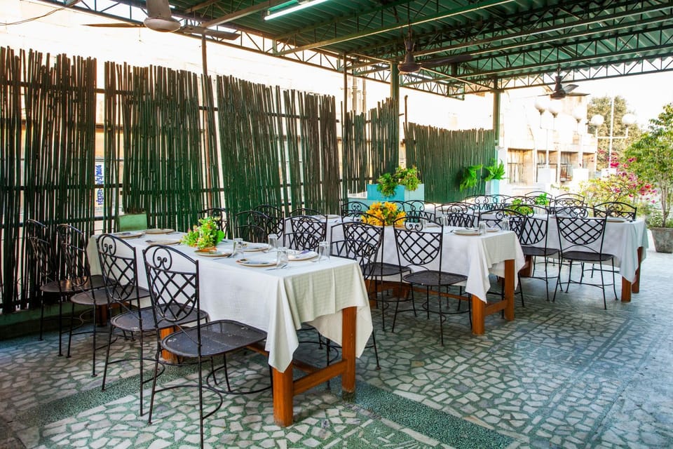 Hotel Sunshine - Karol Bagh Budget Stay at New Delhi Hotel in Delhi