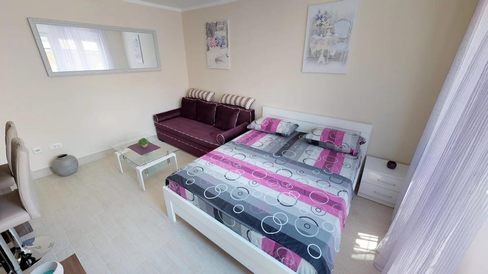 Living room, Bedroom