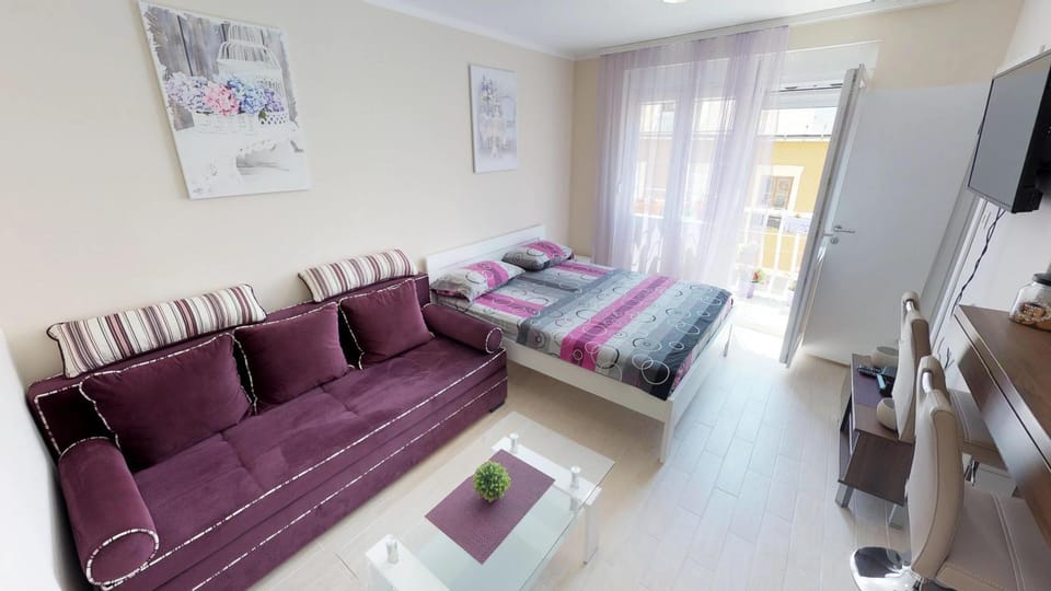 Living room, Bedroom