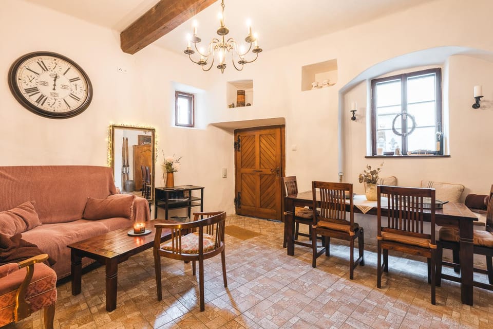 Facade/entrance, Seating area, Dining area, Internal: Not applicable to any particular room