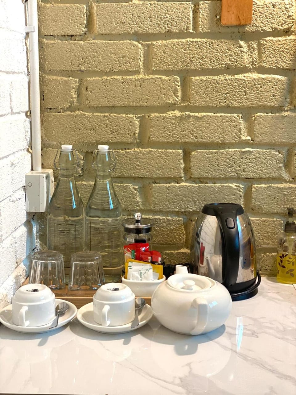 Coffee/tea facilities, Kitchen or kitchenette