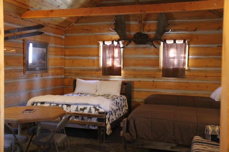 Sugar Loaf Lodge & Cabins Cabin in Anaconda