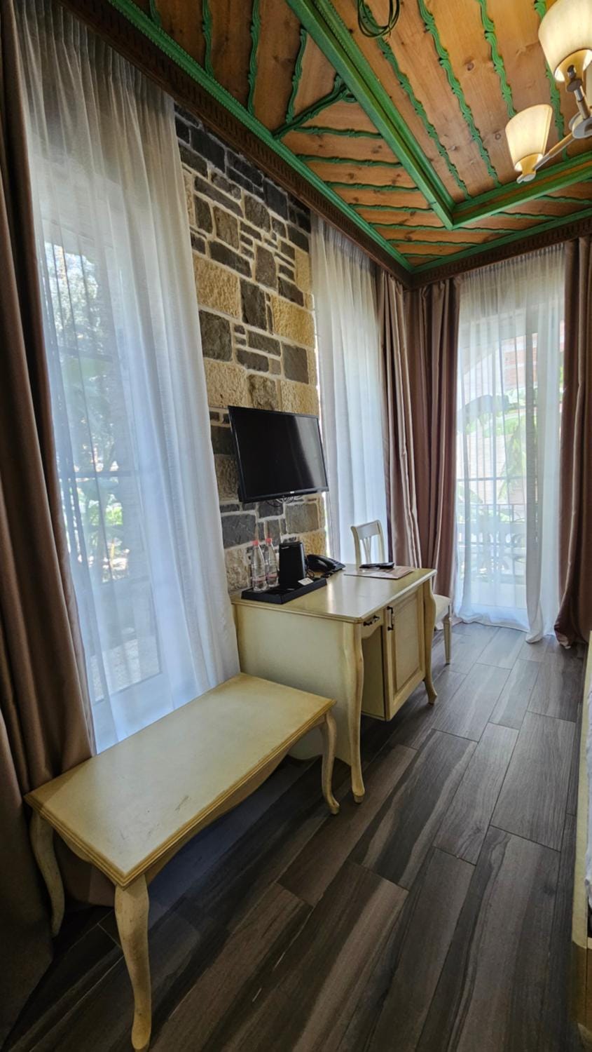 Seating area