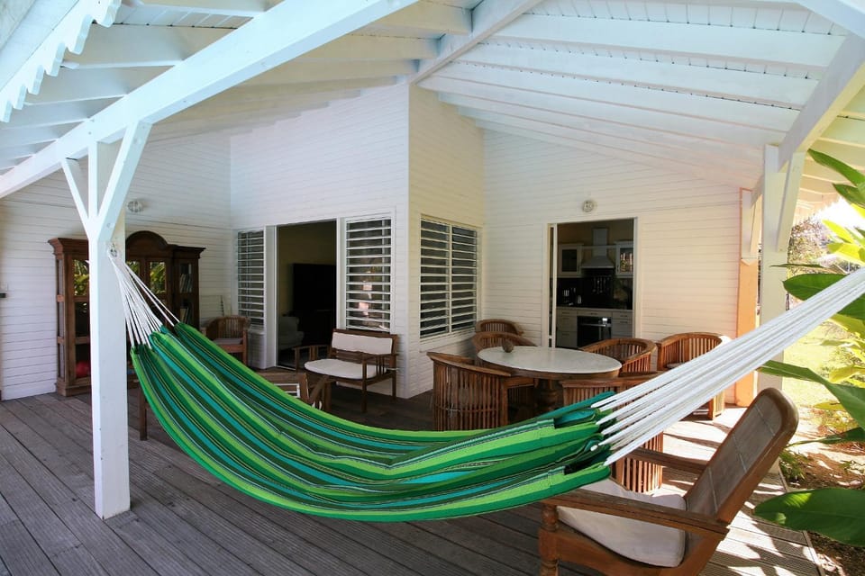 Patio, Dining area