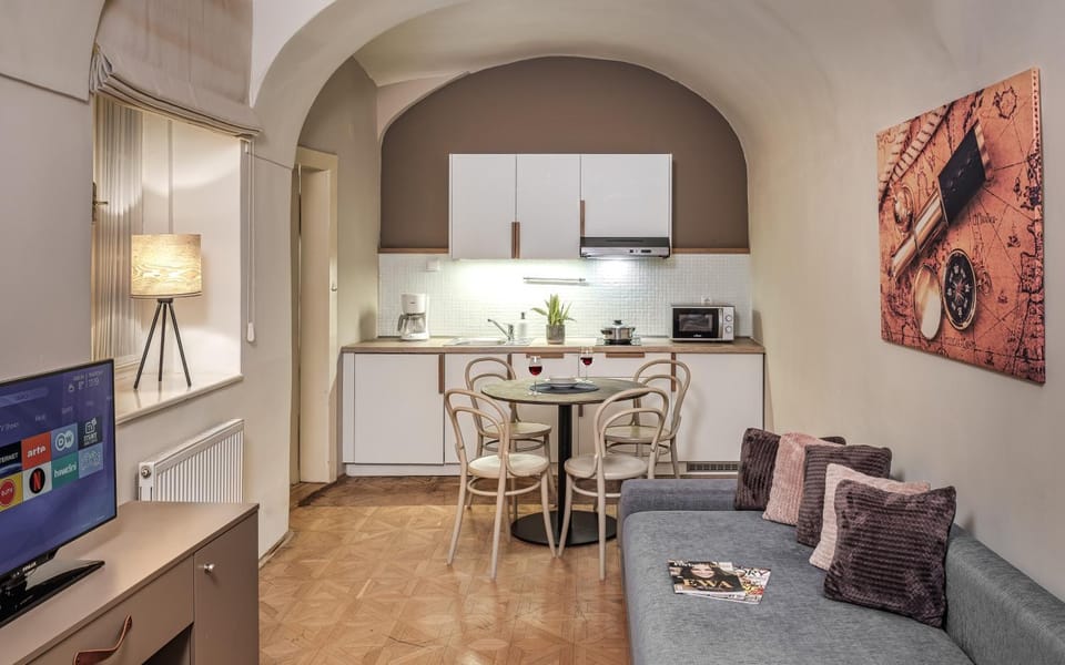 Kitchen or kitchenette