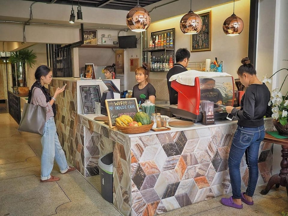Property building, Lounge or bar