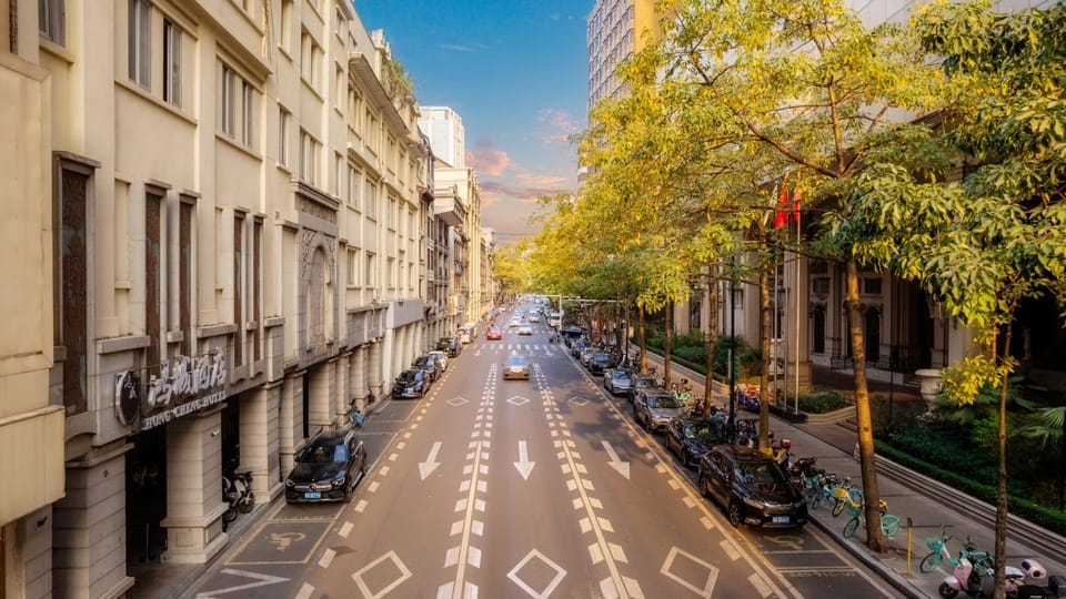 Property building, Neighbourhood, City view, Street view, Location