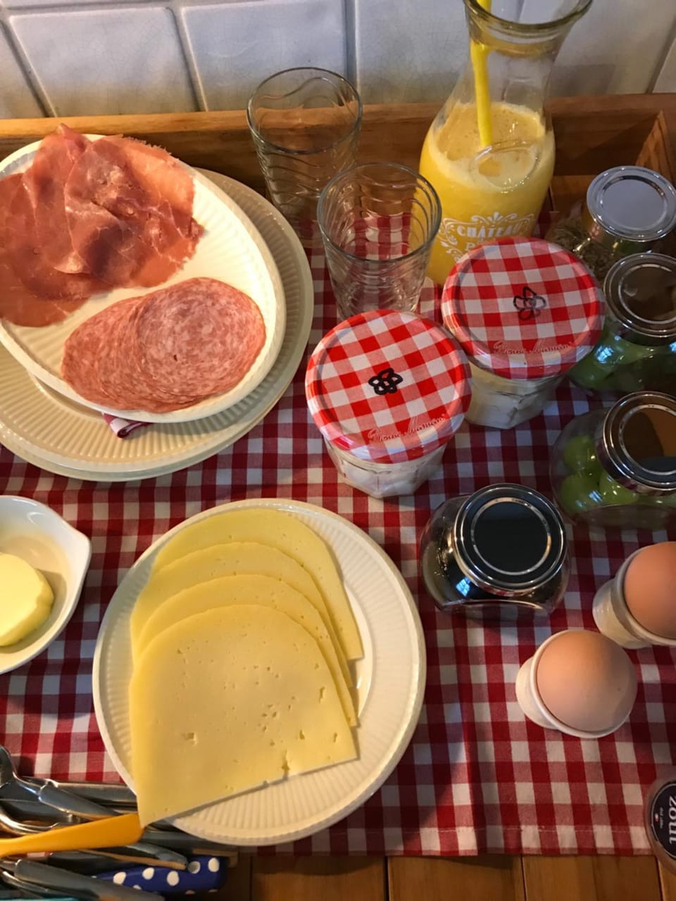 Breakfast, Continental breakfast