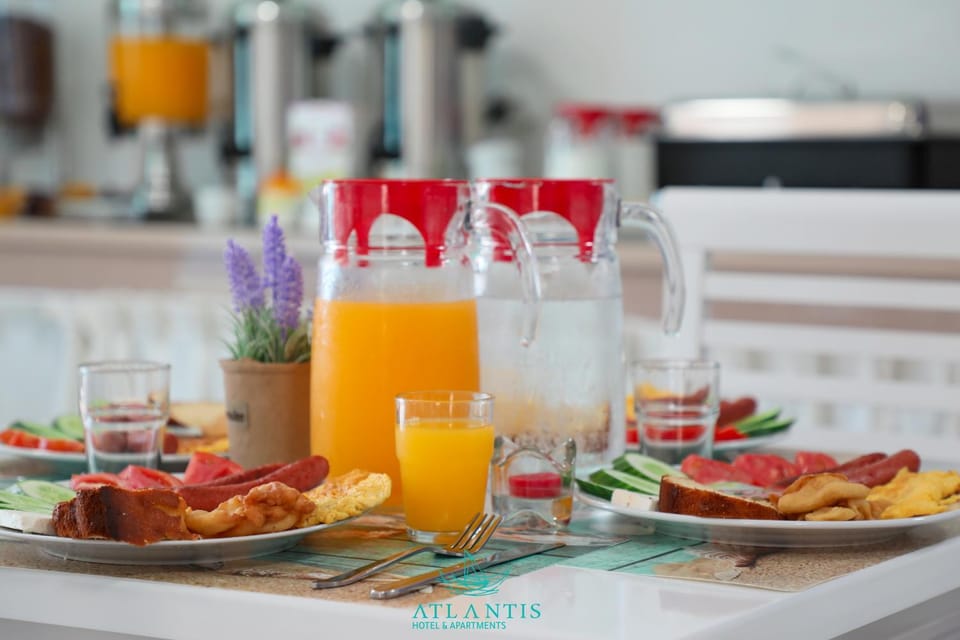 Food and drinks, Food, Breakfast, Continental breakfast