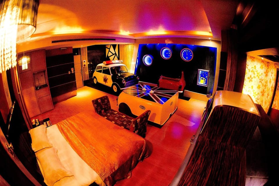 Photo of the whole room