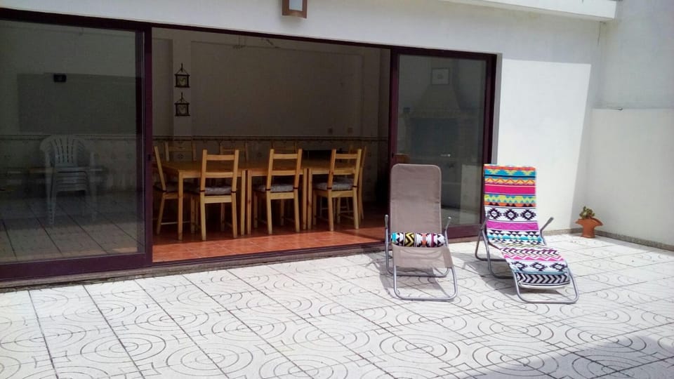 Patio, BBQ facilities, Garden, Balcony/Terrace, Communal kitchen