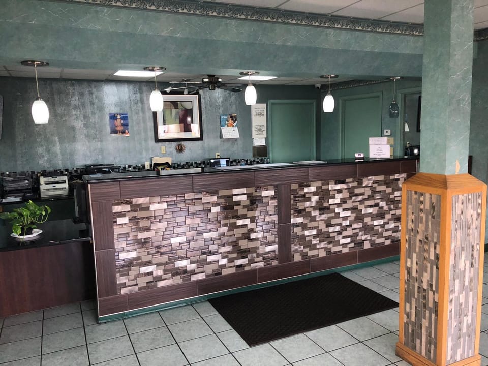 Staff, Lobby or reception