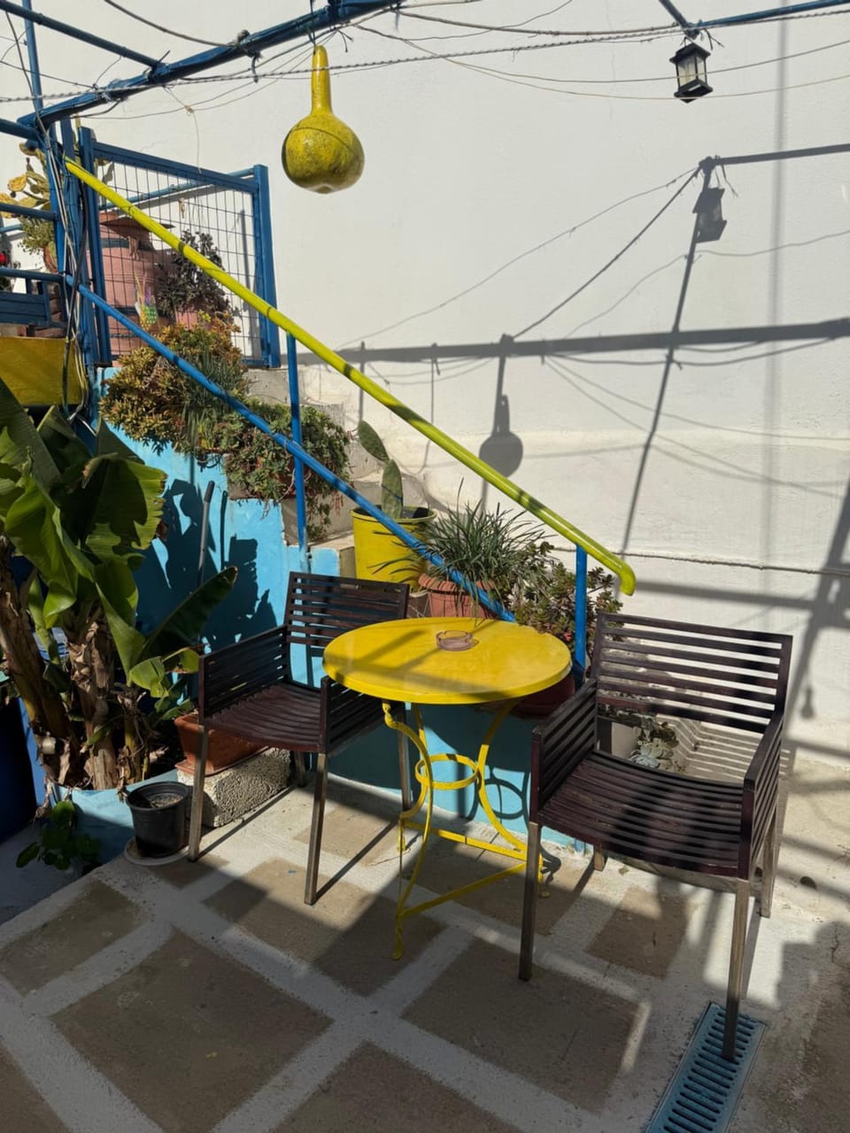 2-Bedroom Blue & White House with Garden and Beach House in Platanias