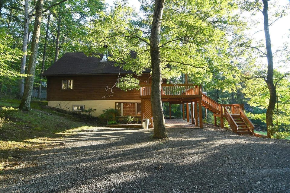 Property building, Day, Natural landscape