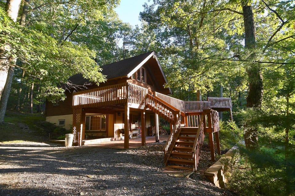 Property building, Day, Natural landscape