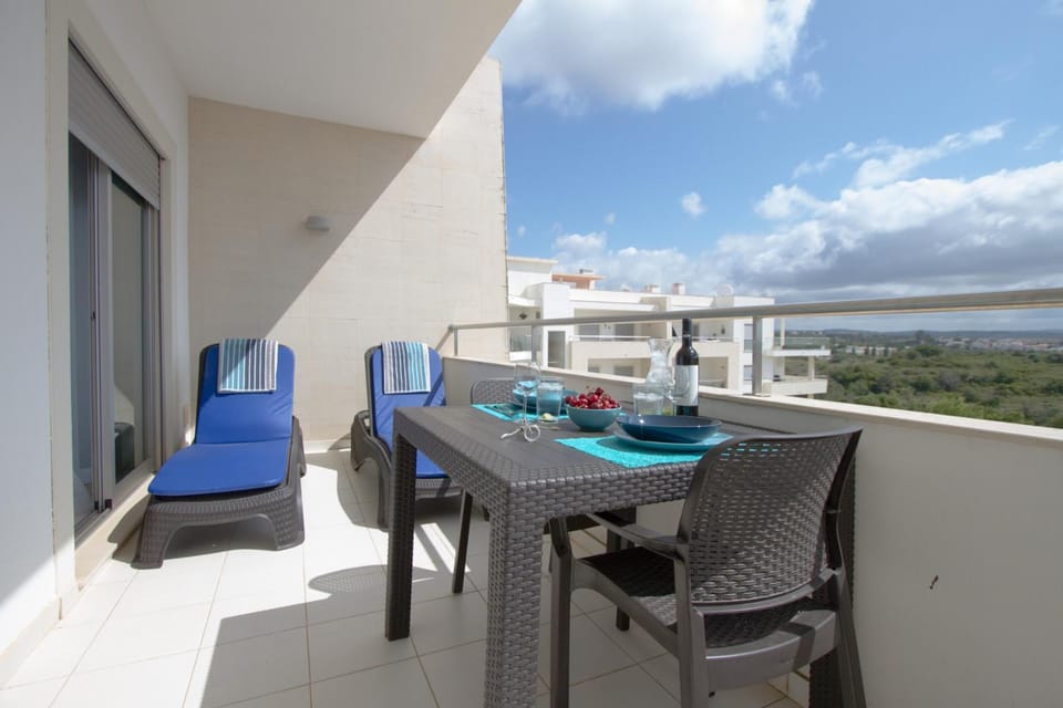 Balcony/Terrace, Dining area