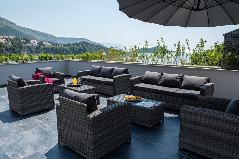 Balcony/Terrace, Balcony/Terrace