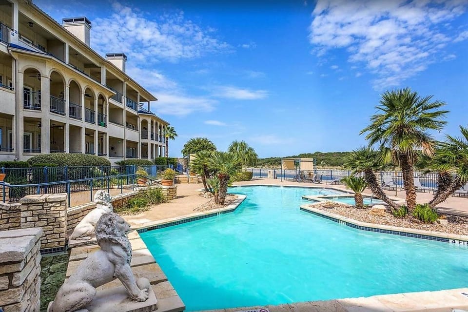 Casa Oasis House in Lago Vista