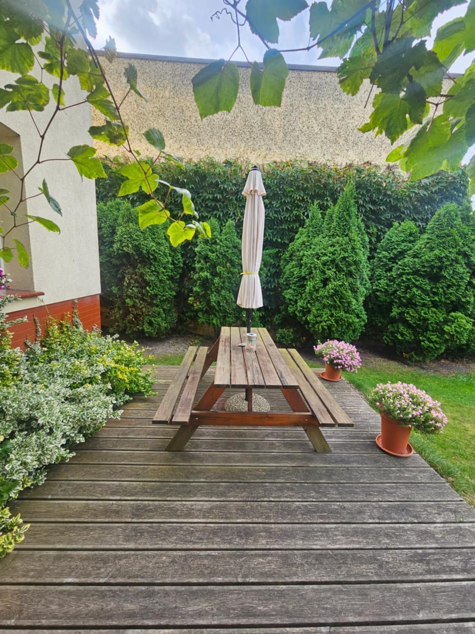 Garden, Seating area