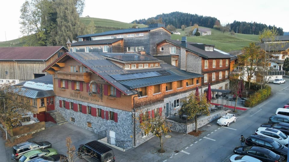 Property building, Bird's eye view