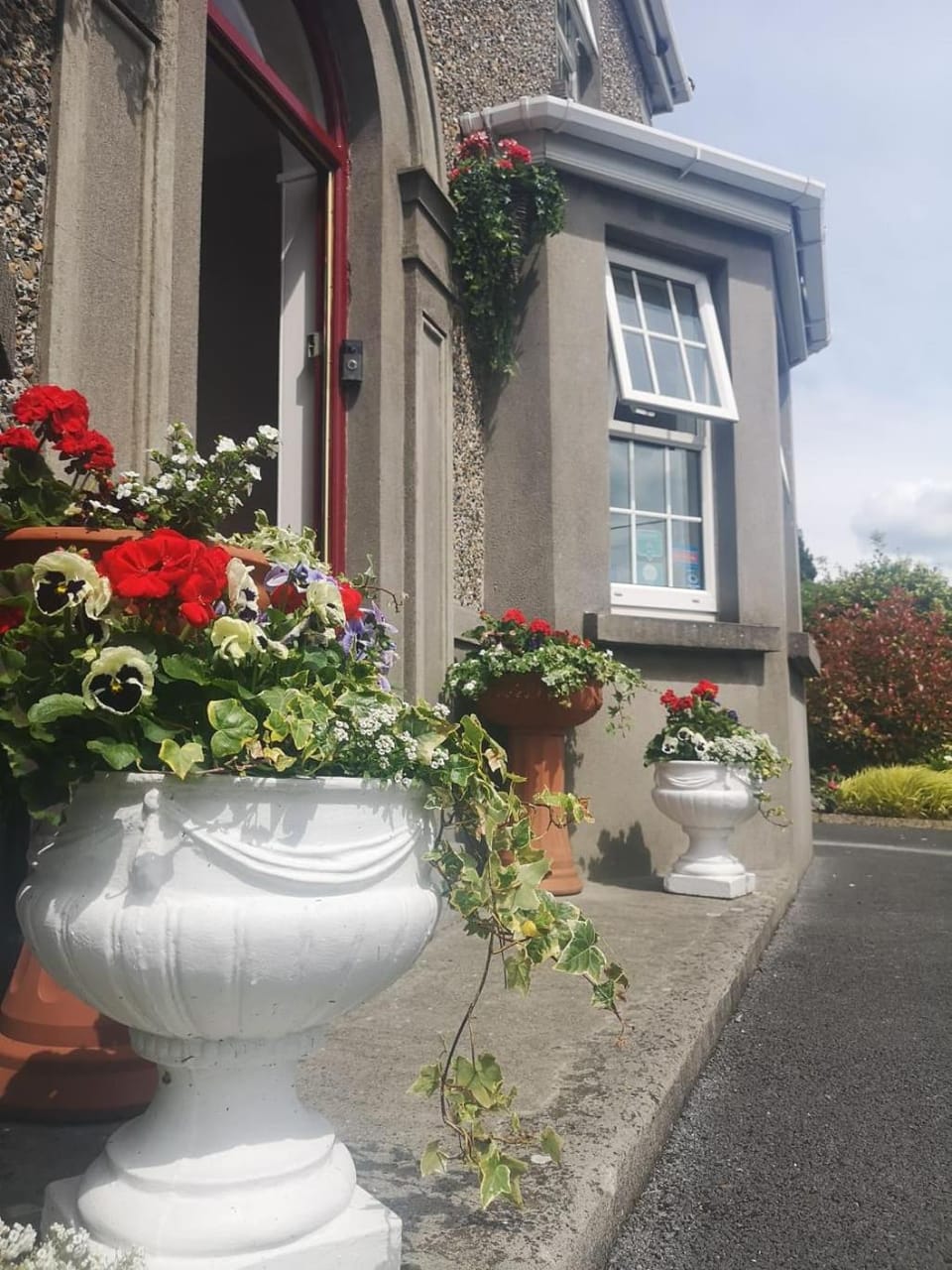 Property building, Facade/entrance
