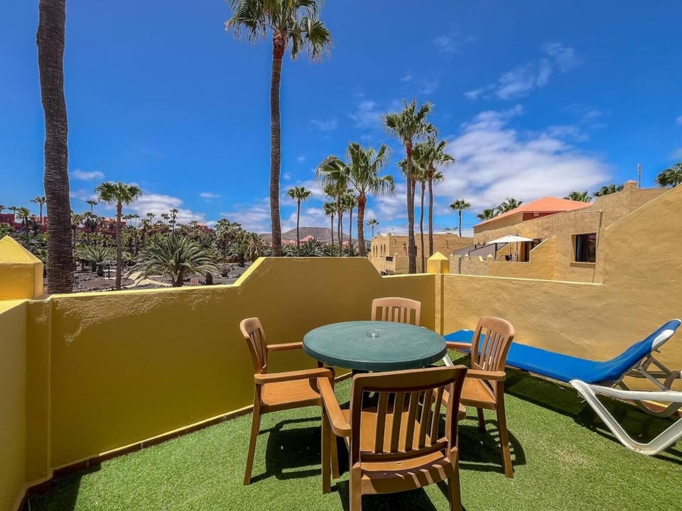 GuestReady - Oasis Royal Corralejo F313 Apartment in Corralejo
