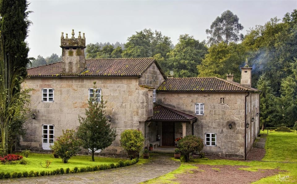 Facade/entrance, Garden