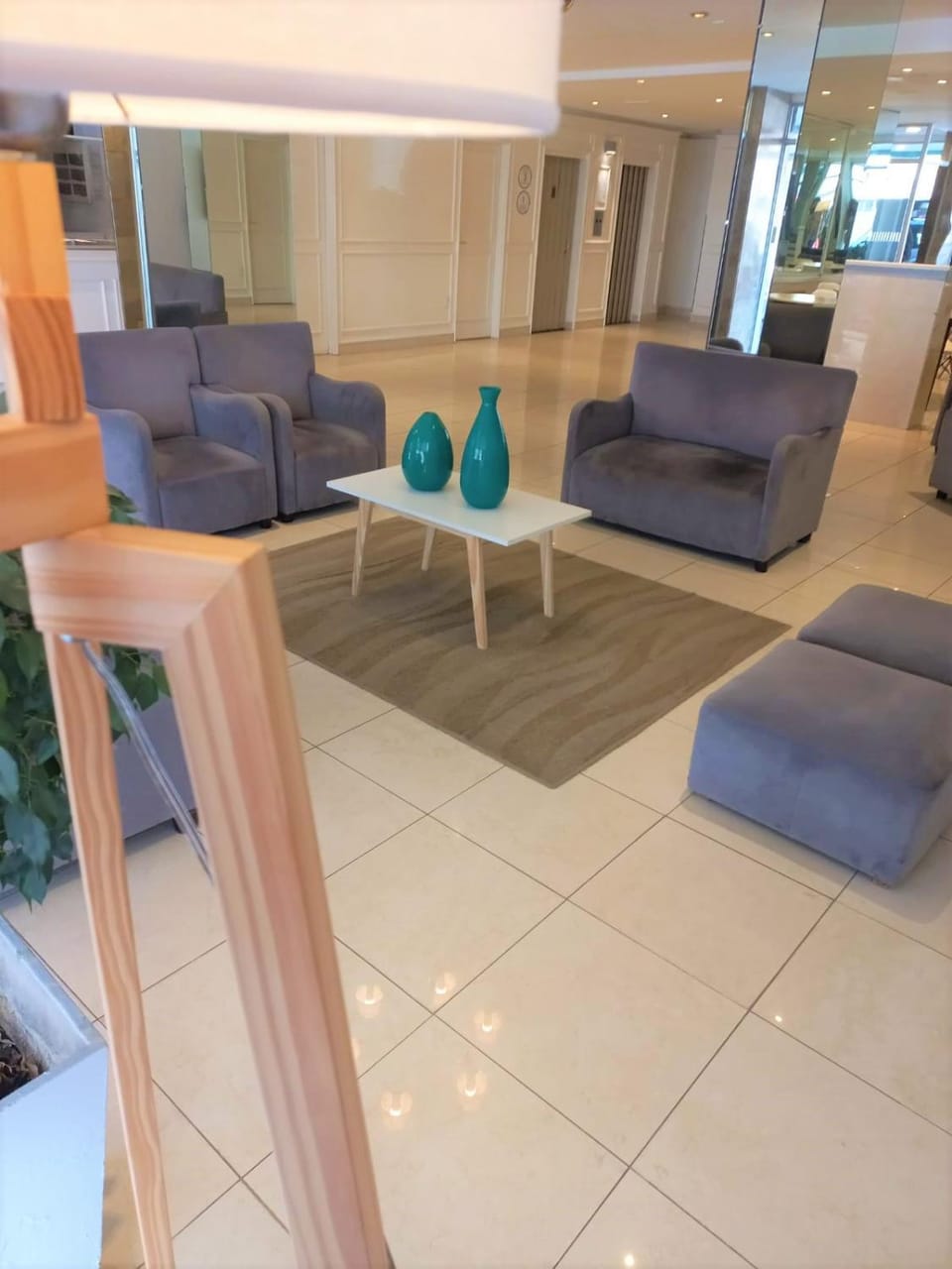 Living room, Lobby or reception