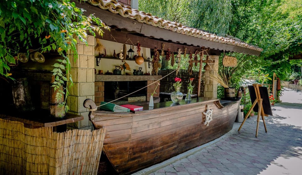 Garden, Food and drinks, Drinks