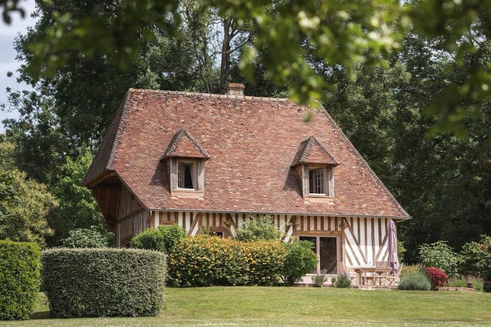 Locations - Domaine Le Coq Enchanté House in Normandy