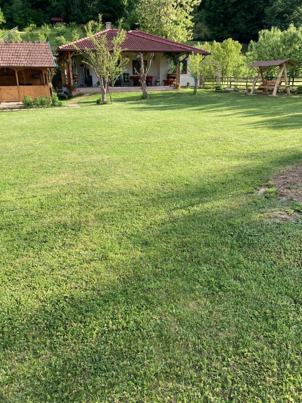 Căsuța de sub pădure House in Romania