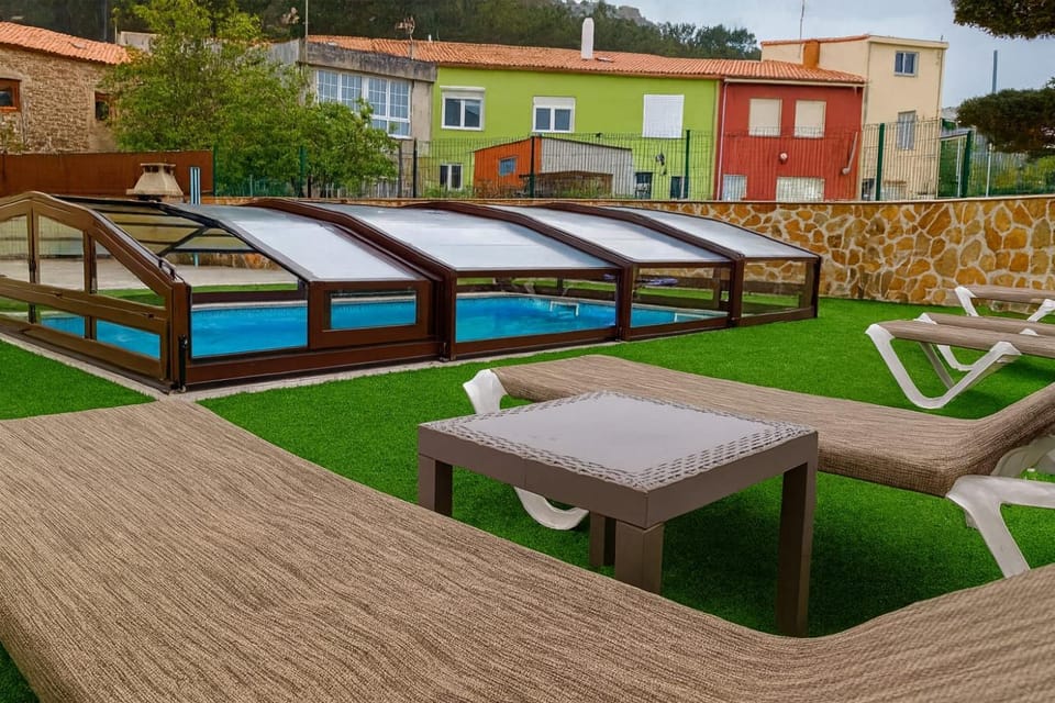 Patio, Day, Garden, Garden view, Pool view, Swimming pool, sunbed