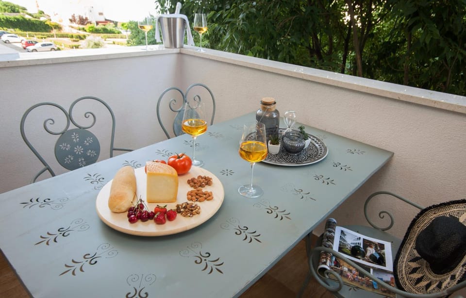 Modern apartment near beach Split Apartment in Split