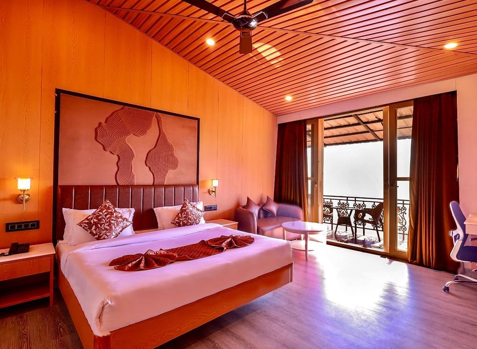 Bed, Seating area, Bedroom