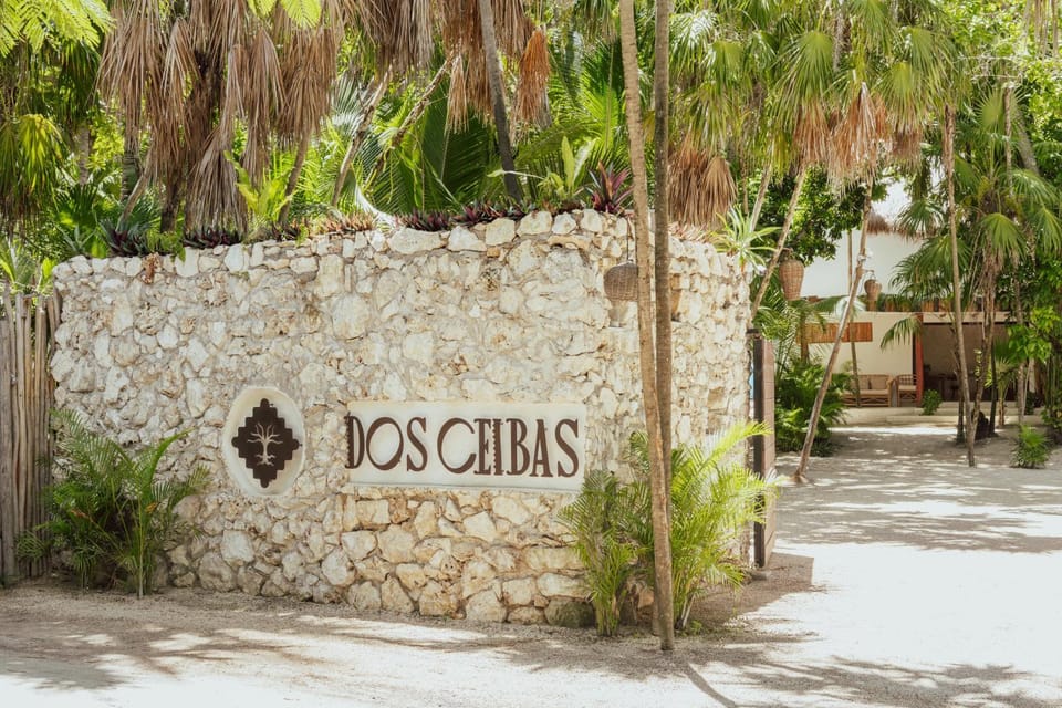 Facade/entrance, Property logo or sign