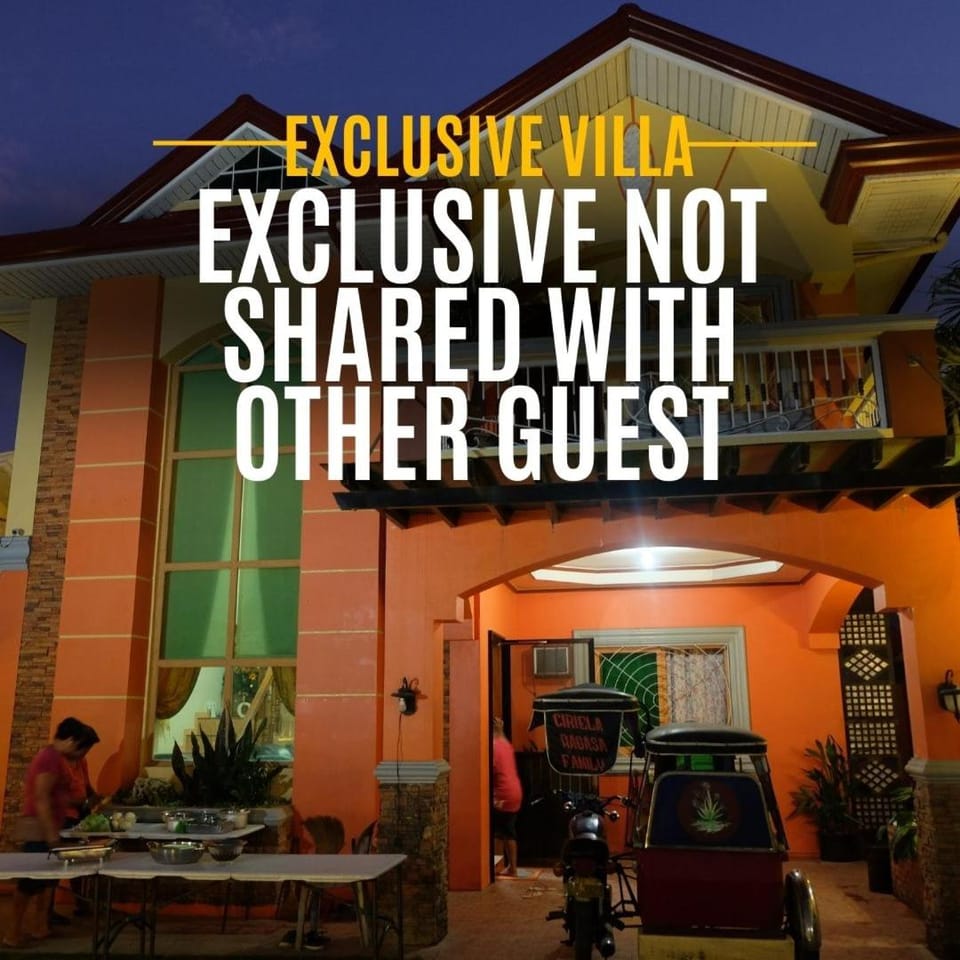 The Orange House - Vigan Villa House in Ilocos Region