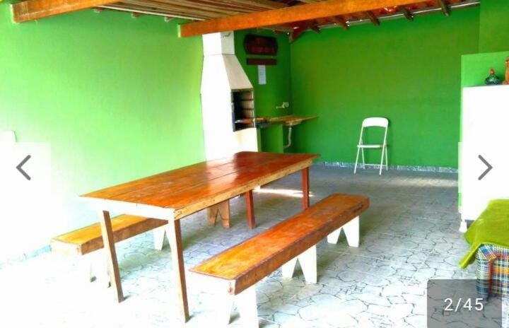 Quatro Irmãos House in Caraguatatuba