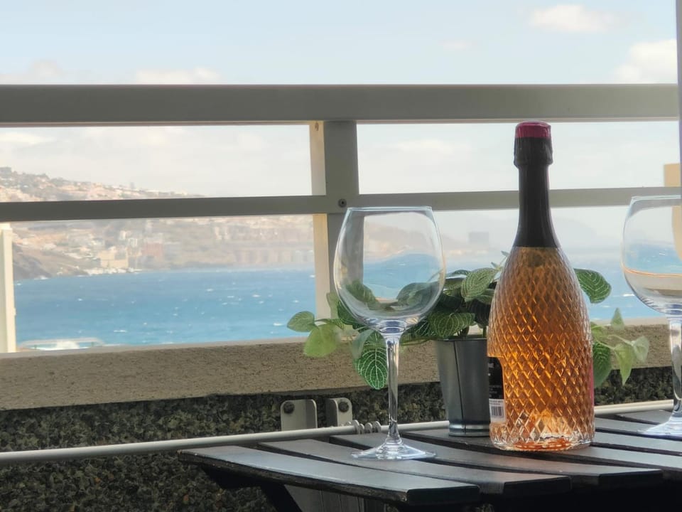 Vacacional Candelaria vistas al mar con garaje gratuito Apartment in Canary Islands