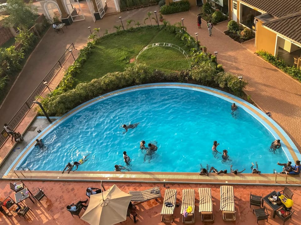 Swimming pool