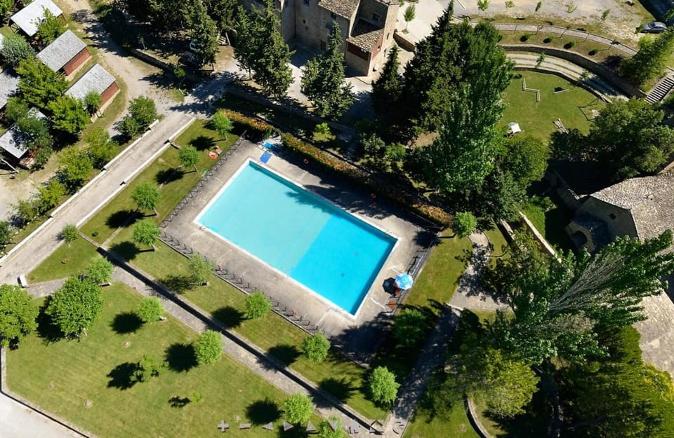 Albergue Ainsa - Morillo de Tou Hostel in Aragon