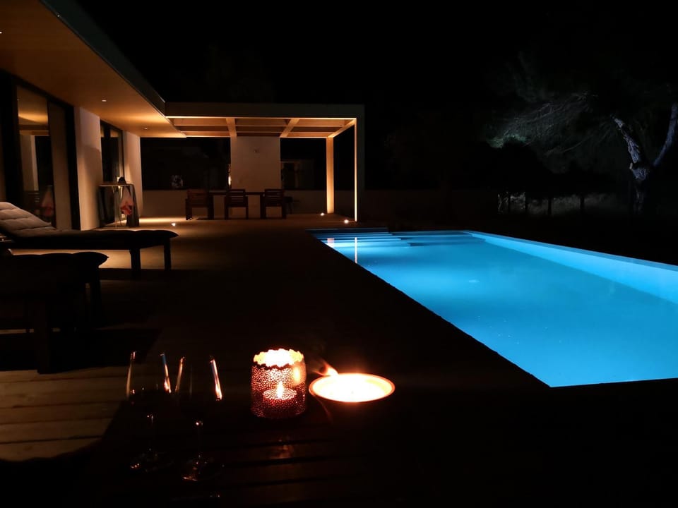 Balcony/Terrace, Swimming pool