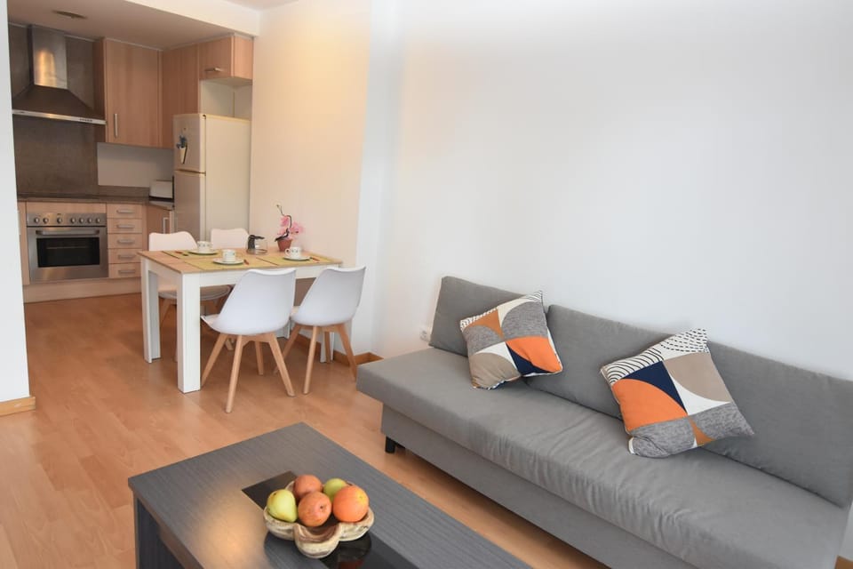 Kitchen or kitchenette, Living room, Dining area