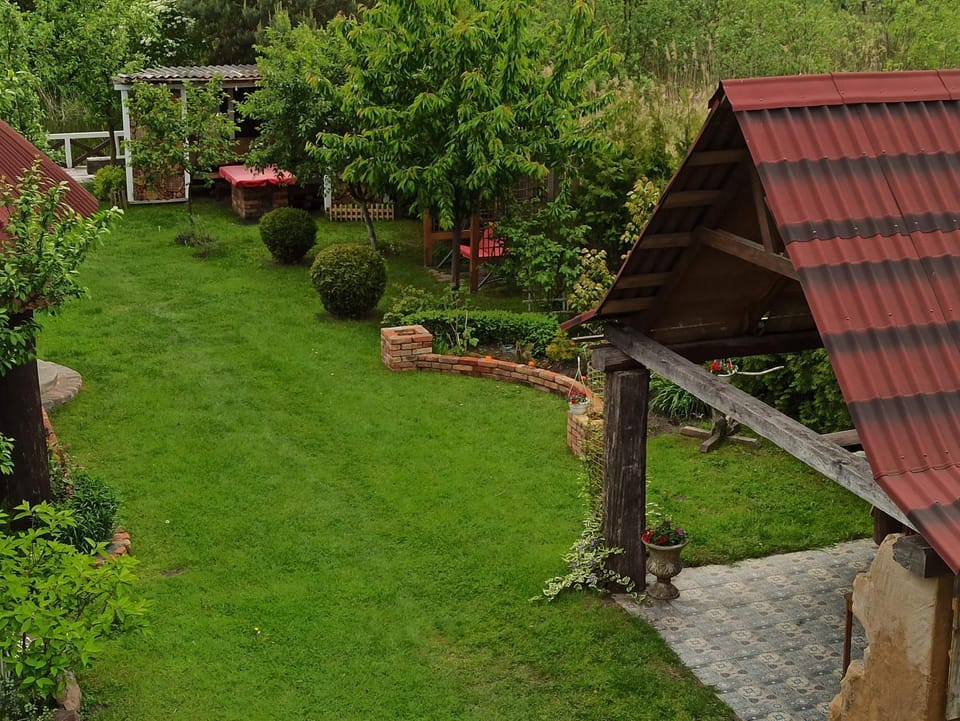 Garden, Garden view