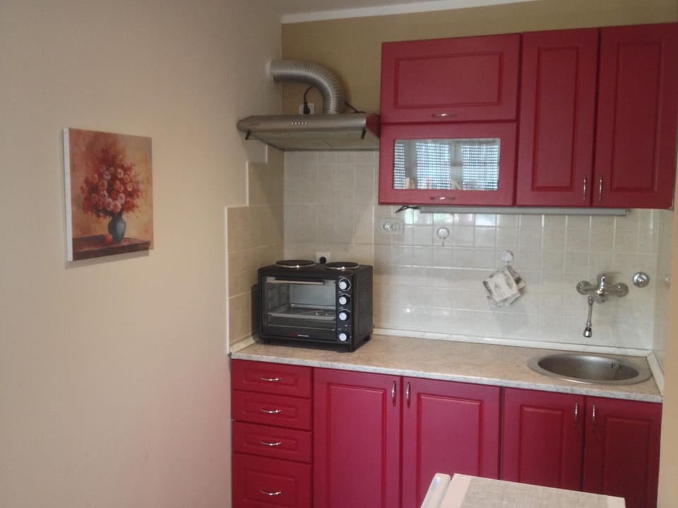 Coffee/tea facilities, Kitchen or kitchenette