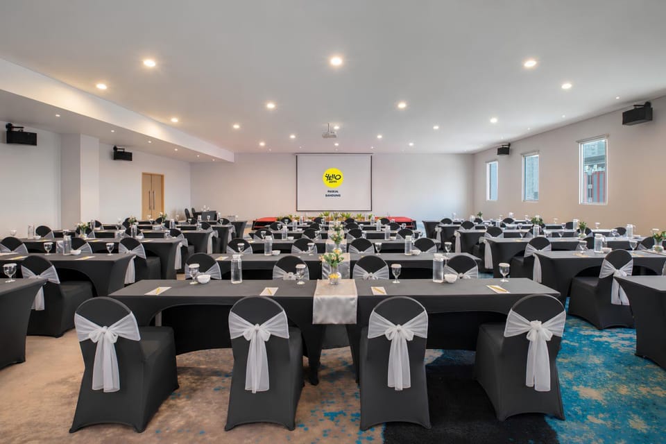YELLO Hotel Paskal Bandung Hotel in Bandung