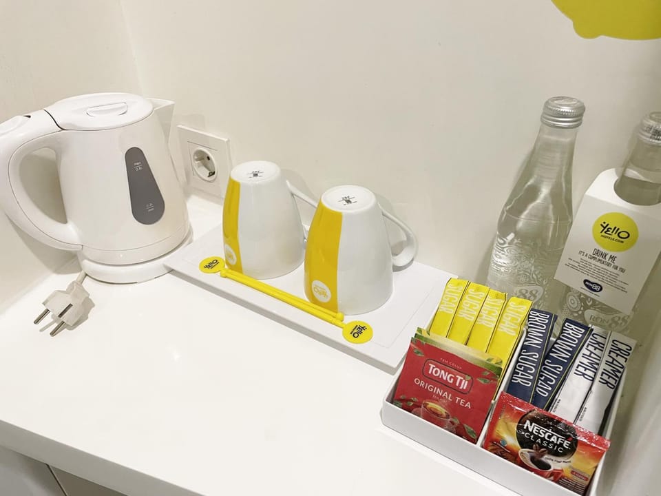Coffee/tea facilities