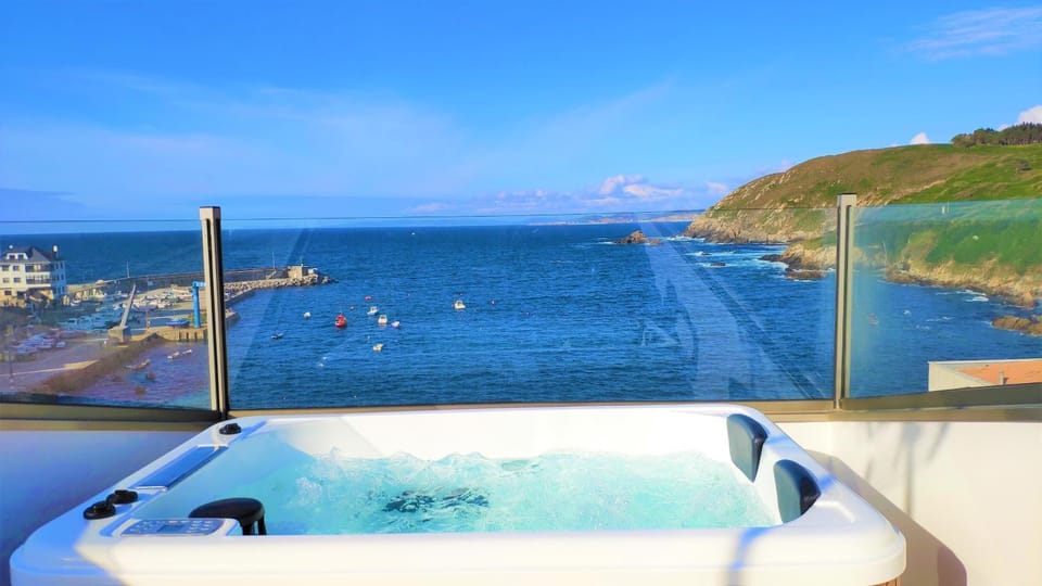 Off site, Balcony/Terrace, Decorative detail, Beach, Mountain view, Sea view