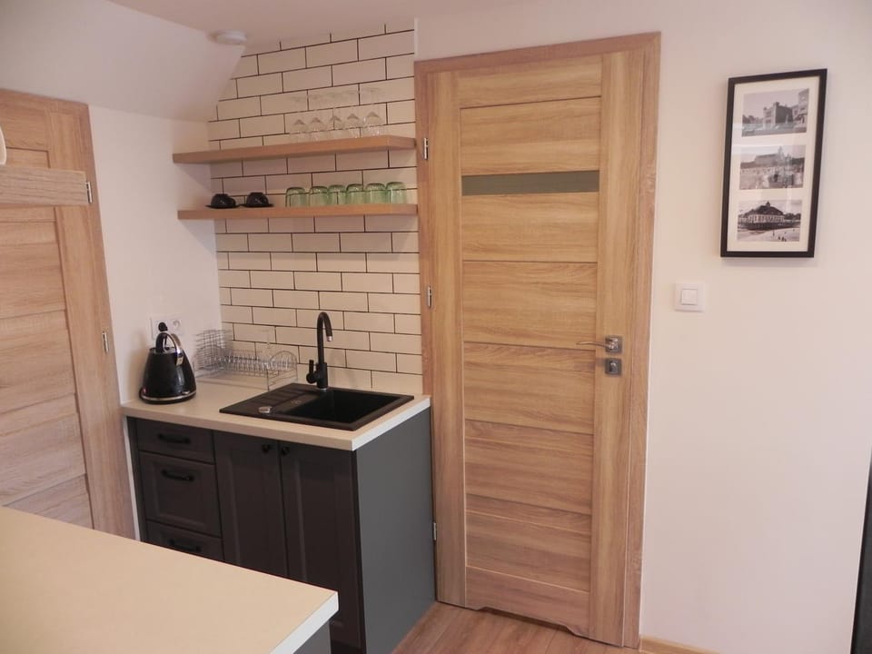Coffee/tea facilities, Kitchen or kitchenette