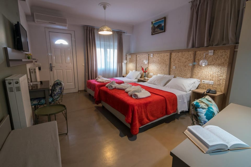 Balcony/Terrace, Bedroom, Inner courtyard view